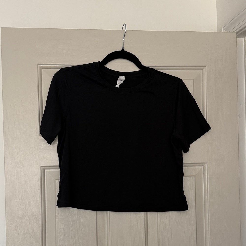 lululemon athletica Black Crop Top